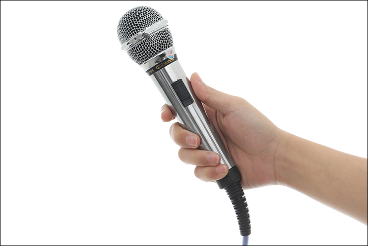 micro karaoke mico karaoke phu hop voi giong hat