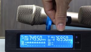 tan-so-micro-karaoke-khong-day