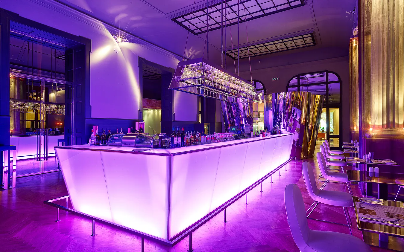 Giải Pháp Ánh Sáng Bar Mini
